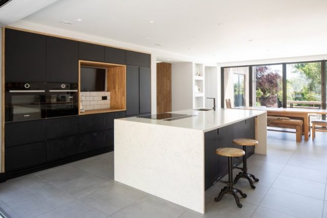 SUNFLEX aluminium bifolding door kitchen